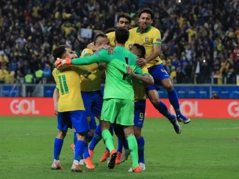 Nhà vô địch Champions League đưa Brazil vào Bán kết sau loạt đấu súng nghẹt thở
