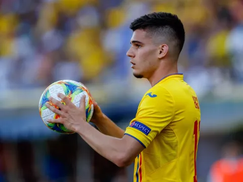 Nhắm "quý tử" huyền thoại Romania, Barca cay đắng nhận câu trả lời