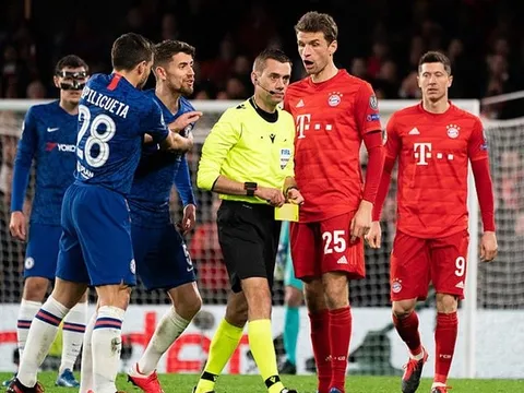 Nhận thông tin trời giáng, Bayern biến thành "Hùm xám" không nanh trước Chelsea?