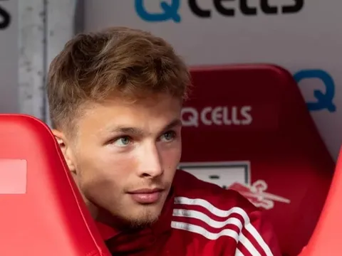 "Nhân tố X" kế thừa Lewandowski vắng mặt, Bayern xác nhận rõ lý do