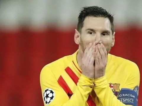 Nhìn Barcelona, mới thấy Bruno Fernandes giỏi thế nào