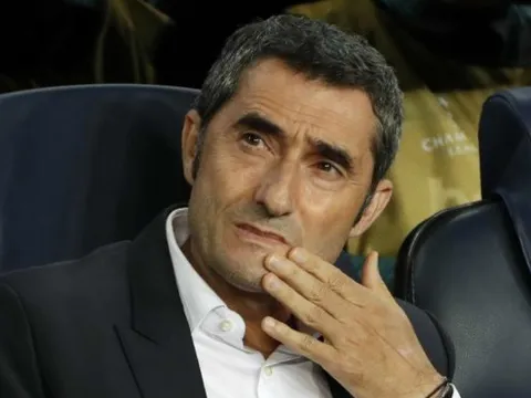 Nhìn CLB chọn HLV mới, fan Barca: "Gã này thì khác gì Valverde đâu?"