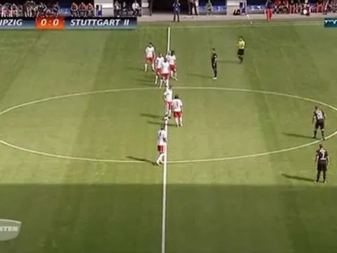 Nhìn lại ngày Leipzig ra sân với sơ đồ 2-0-8