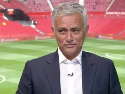 NHM dậy sóng trước tuyên bố "Man City B mạnh hơn Man Utd"