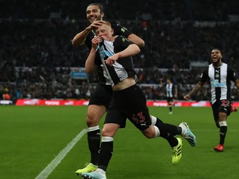 NHM nói về mục tiêu của Arsenal: "Cho cậu ta đi, đội bóng chẳng có tham vọng gì cả"