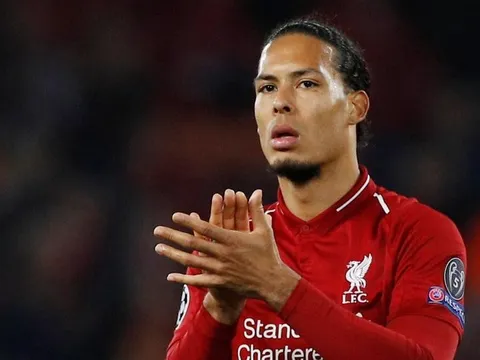 Những lý do khiến Van Dijk không thể trở thành "Cannavaro đệ nhị"