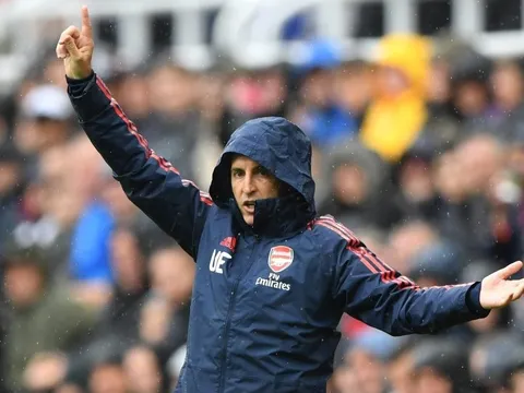 'Tôi cần 2 người đội trưởng nữa'