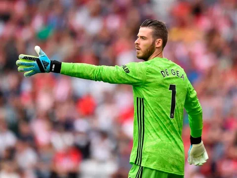 Bán Pogba, mua 2 tân binh, 'dream team' Man Utd hình thành