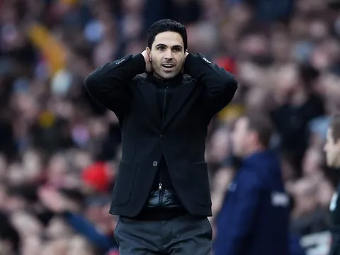 Chi 50 triệu, Arsenal mang "hàng thải của Pep" về củng cố phòng tuyến