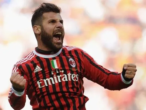 Cựu sao AC Milan nói về COVID-19: “Thật tuyệt, tôi đang tận hưởng khoảnh khắc này!”