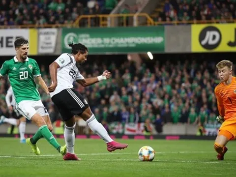 "Nỗi đau" của Arsenal tỏa sáng khiến Low hết lời khen ngợi