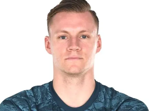 Nói 'bye' với Cech, Arsenal chốt luôn số 1 mới cho mùa giải tới