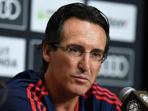 NÓNG! Emery nói câu chốt hạ, băng thủ quân Arsenal sắp có chủ mới