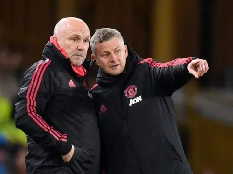 NÓNG! Sau Pogba, Solskjaer lên tiếng định đoạt số phận 'sát thủ' M.U