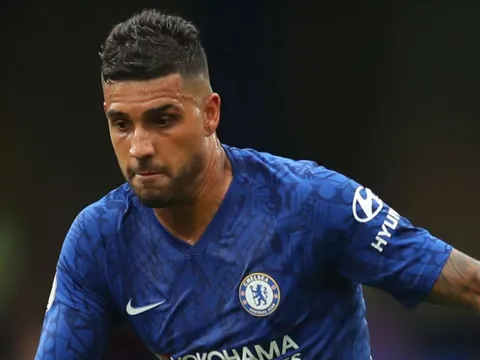 Nước Ý bấn loạn vì "hàng thừa" của Chelsea