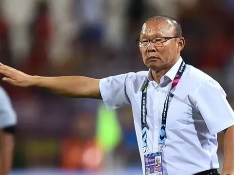 HLV Park Hang-seo phá vỡ sự im lặng về việc gia hạn hợp đồng với VFF