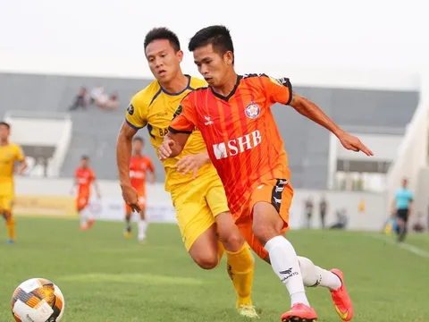 Vắng Đức Chinh, SHB Đà Nẵng vẫn có điểm trước SLNA