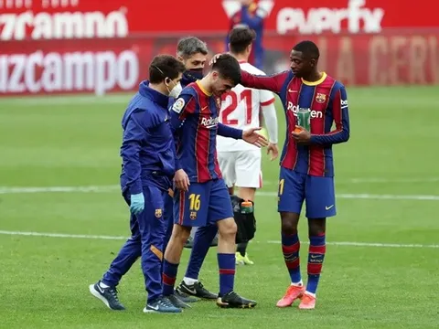 XONG! Thắng Sevilla, Barcelona trả giá quá đắt vì 'Iniesta đệ nhị'