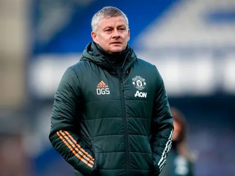 Ole báo tin không vui về chuyển nhượng cho NHM Man United