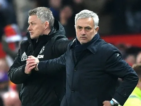 Phát biểu khôn ngoan, Ole chứng tỏ lợi hại hơn Mourinho