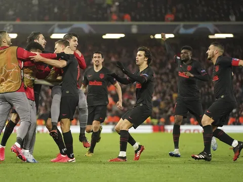 Vòng 1/8 Champions League: Mourinho hết phép; “Cơn địa chấn” Anfield