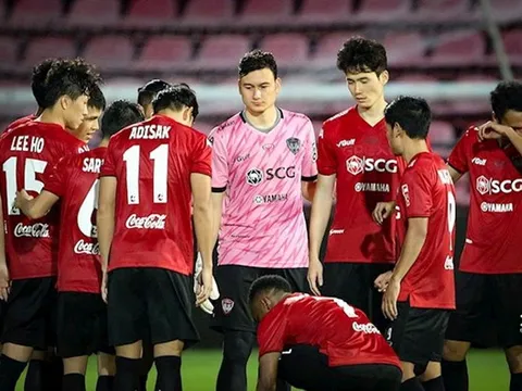 Ông chủ Man City tính mua lại đội bóng của Văn Lâm