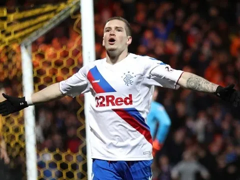 Vì 1 cái tên, Liverpool bắt huyền thoại 'chờ dài cổ'