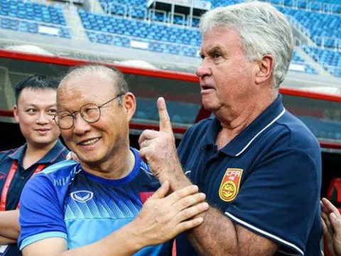 Báo Hàn: "Guus Hiddink từ chức có một phần tác động từ HLV Park Hang-seo"