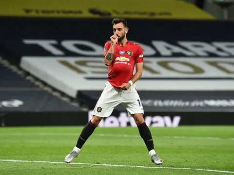 'Song tấu' Fernandes - Pogba tỏa sáng, cựu Quỷ đỏ nói lời thật lòng