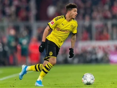 "Ngày các CLB chi 100 triệu bảng mua cầu thủ đã kết thúc"