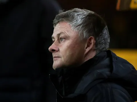 'Thay đổi từ đó. Cậu ta mang lại quá nhiều tiêu cực cho Man Utd'