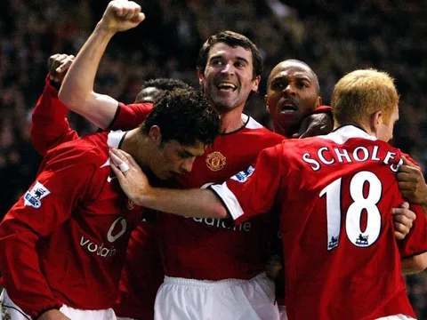 Roy Keane kể tên 5 đồng đội đẳng cấp nhất: Không Ronaldo, Rooney