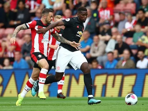 Man Utd bạc nhược, Scholes 'hủy diệt' 3 cầu thủ không thương tiếc