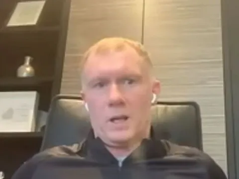 Paul Scholes nêu tên ngôi sao Liverpool nên gia nhập Man Utd