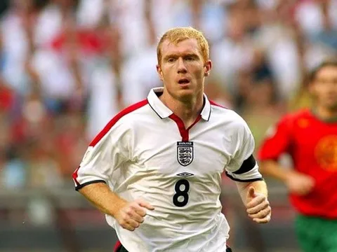 Paul Scholes và 5 huyền thoại kém duyên trong màu áo ĐTQG