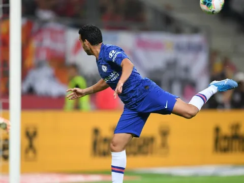 Frank Lampard khen ngợi tuyệt phẩm của Pedro