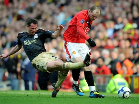 'Sếu vườn' lên tiếng, hé lộ thù hận khó tin giữa Man Utd và Liverpool