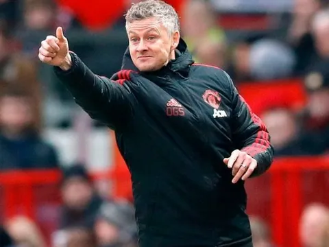 Phá kỷ lục mua "đá tảng", M.U sẵn sàng trở lại cuộc đua nước Anh!