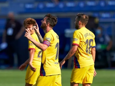 Phát kiến của Setien bùng nổ, Messi làm mưa làm gió trong ngày hạ màn