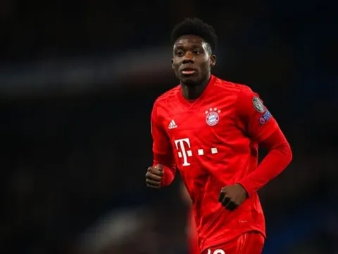 Phát sốt vì "cơn cuồng phong" cánh trái, Bayern nhanh chóng hành động