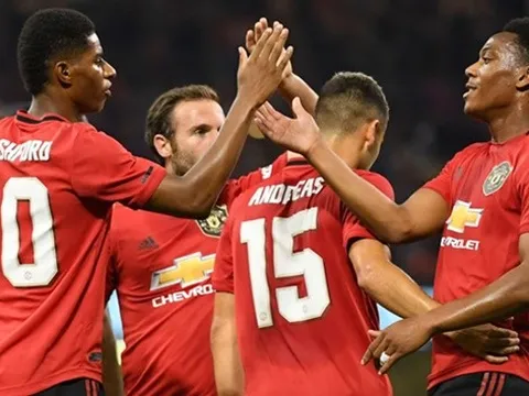 "Phát súng" đầu tiên sẽ dành cho "kẻ hóa rồng" ở Manchester United?