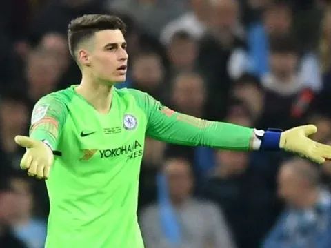 Phế truất Kepa, Chelsea đưa "người nhện nước Ý" về Stamford Bridge