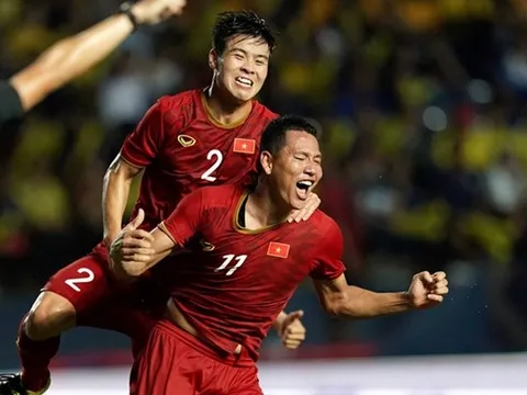 “Phù thủy” Park Hang-seo sẽ chọn ai đá tiền đạo cắm cho đội tuyển Việt Nam?