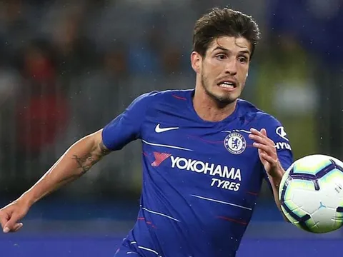 NÓNG! Tiểu Kaka sẽ rời Chelsea 48 giờ tới