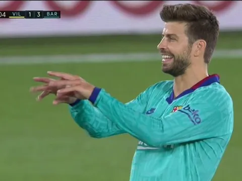 Pique "cà khịa" công nghệ VAR, ám chỉ trọng tài La Liga đang bị điều khiển