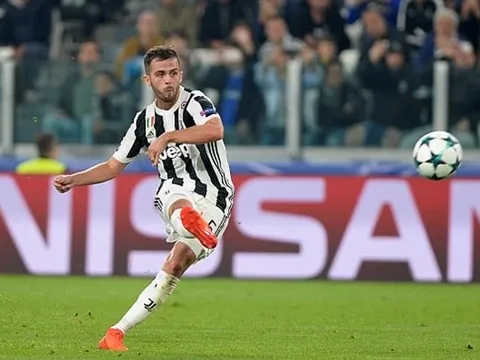 Dịch COVID-19 hoành hành, sao Juventus nói 1 điều “đốn tim” người hâm mộ