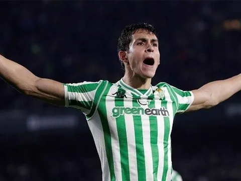 Tìm mua trung vệ, Liverpool có hứng thú lớn với sao Real Betis