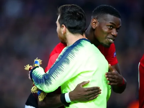 Pogba đòi lương cao hơn Messi: Cống hiến đi đã rồi tính!