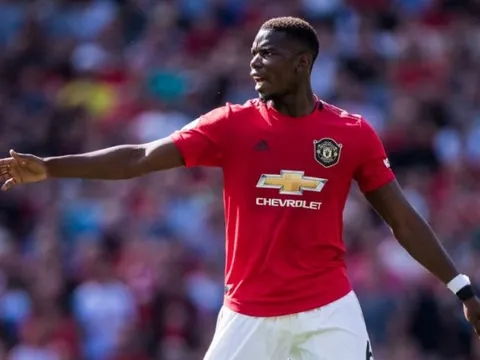 Pogba vẫn "mơ" Real, Man Utd giữ được công thần bao lâu?