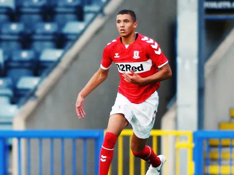 Premier League đại chiến vì trung vệ 17 tuổi